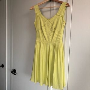 Reiss beautiful chiffon dress lime green